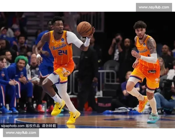 热火对决尼克斯东部强强碰撞引爆季后赛悬念全场焦点之战谁主沉浮